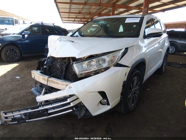 Aukcja sprzedaży 2017 Toyota Highlander Xle, vin: 5TDKZRFH4HS525992, numer aukcji: 45224024
