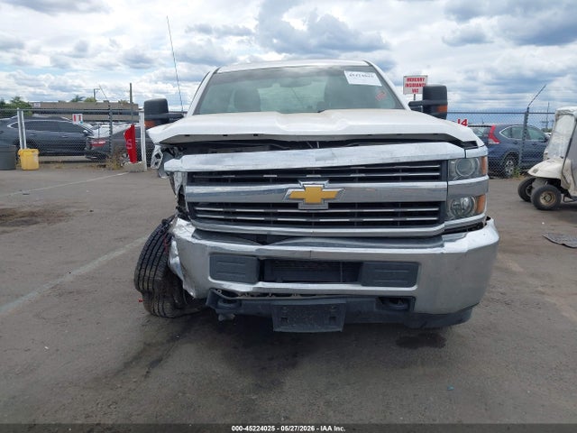 45224025 :رقم المزاد ، 1GC2KUEG0JZ231297 vin ، 2018 Chevrolet Silverado 2500hd Wt مزاد بيع
