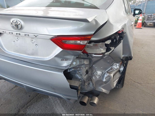 4T1B11HKXJU119150 Toyota CAMRY SE