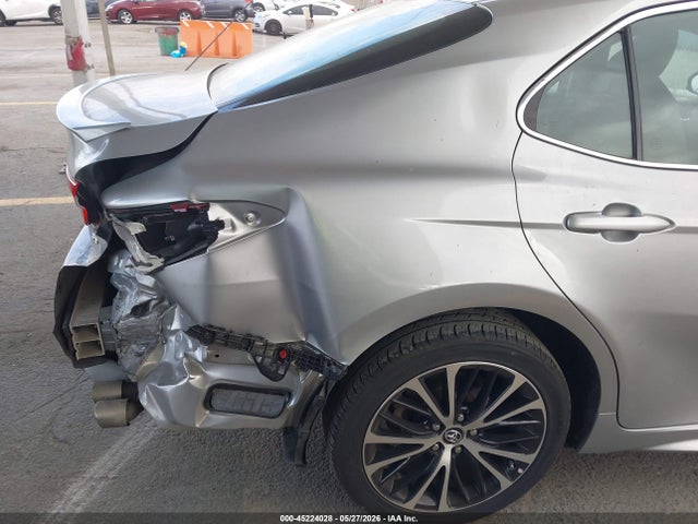 4T1B11HKXJU119150 Toyota CAMRY SE