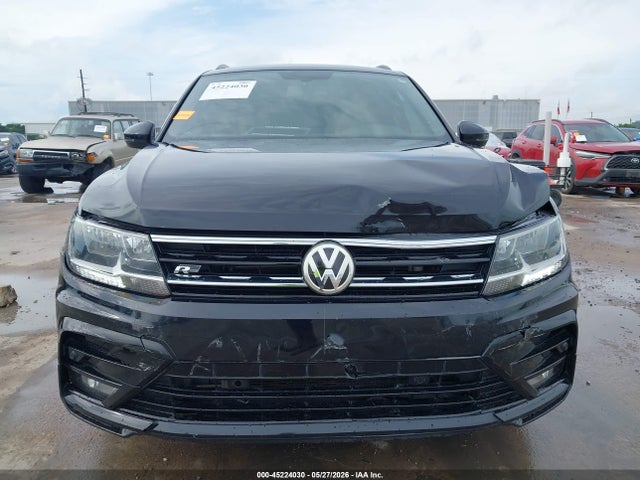 3VV3B7AX8LM152607 Volkswagen Tiguan 2.0t Se/2.0t Se R-line Black/2.0t Sel