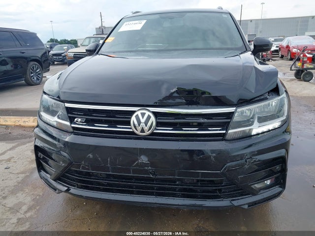 3VV3B7AX8LM152607 Volkswagen Tiguan 2.0t Se/2.0t Se R-line Black/2.0t Sel