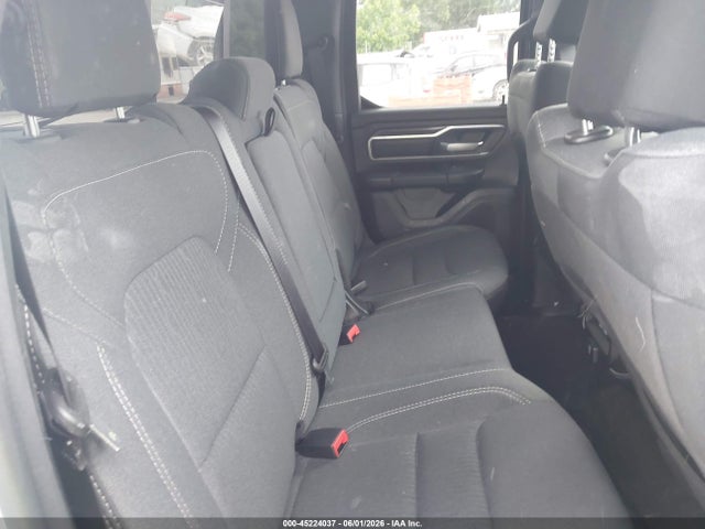 45224037 :رقم المزاد ، 1C6RRFBG2MN780383 vin ، 2021 Ram 1500 Big Horn  4x4 6'4 Box مزاد بيع