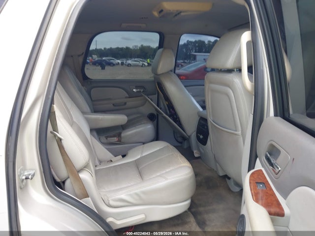 2007 Chevrolet Tahoe Ltz მანქანა იყიდება აუქციონზე, vin: 1GNFC13J57R190841, აუქციონის ნომერი: 45224043