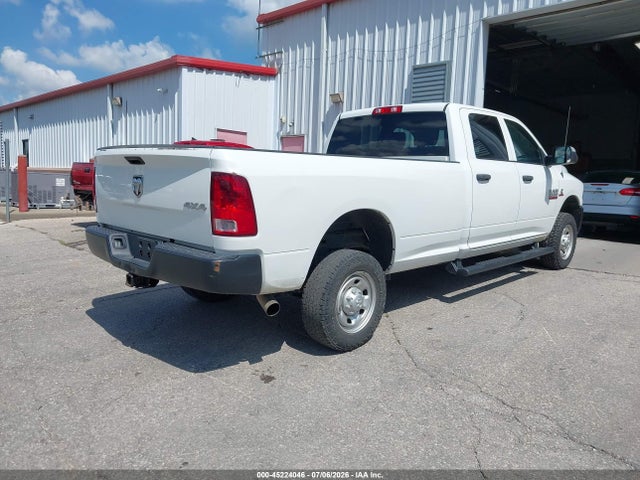 3C6UR5HL7JG306670 RAM 2500 Tradesman 4x4 8&#039; Box