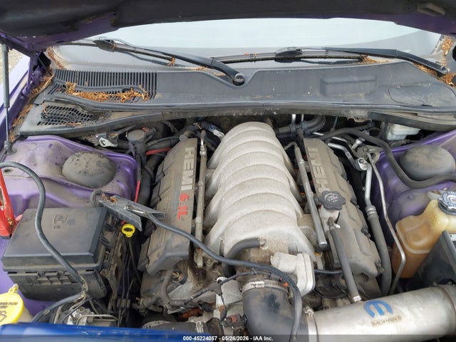 45224057 :رقم المزاد ، 2B3CJ7DW7AH175278 vin ، 2010 Dodge Challenger Srt8 مزاد بيع