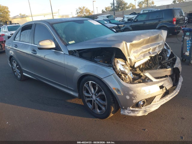 45224123 :رقم المزاد ، WDDGF54X98R020861 vin ، 2008 Mercedes-benz C 300 Sport مزاد بيع