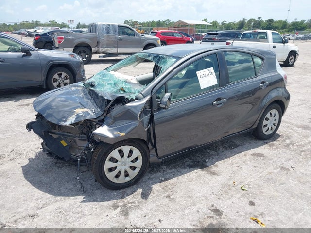 Продажа на аукционе авто 2014 Toyota Prius C One, vin: JTDKDTB31E1059422, номер лота: 45224128