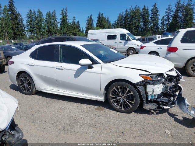 Продажа на аукционе авто 2018 Toyota Camry Se, vin: JTNB11HK6J3072382, номер лота: 45224162