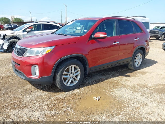 Продажа на аукционе авто 2015 Kia Sorento Lx, vin: 5XYKT4A62FG579554, номер лота: 45224186