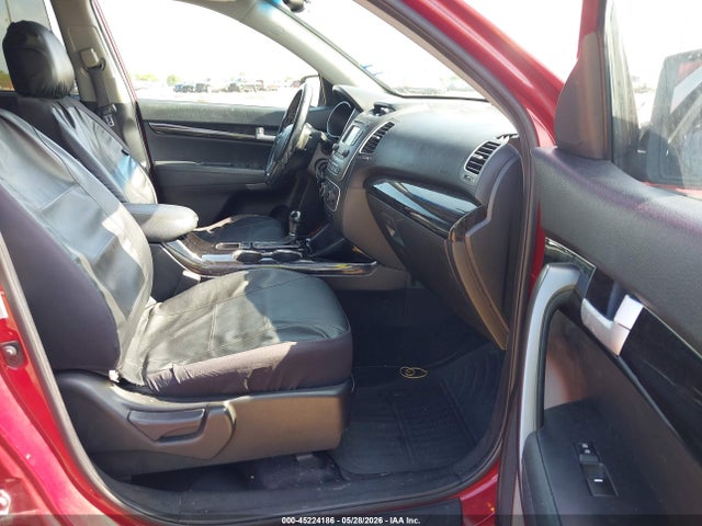 Продажа на аукционе авто 2015 Kia Sorento Lx, vin: 5XYKT4A62FG579554, номер лота: 45224186