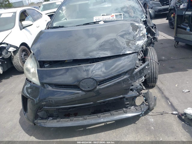 Toyota Prius Two 2015 JTDKN3DUXF0474653 Image 13
