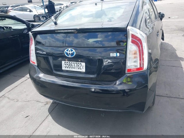 Toyota Prius Two 2015 JTDKN3DUXF0474653 Image 17