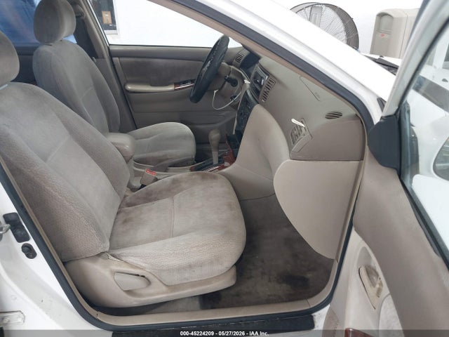 45224209 :رقم المزاد ، 1NXBR32E33Z113085 vin ، 2003 Toyota Corolla Le مزاد بيع