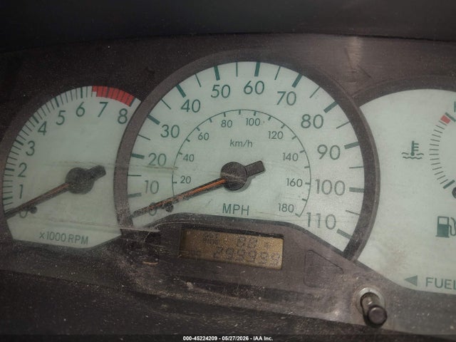 45224209 :رقم المزاد ، 1NXBR32E33Z113085 vin ، 2003 Toyota Corolla Le مزاد بيع