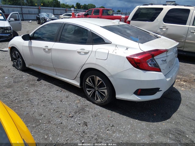 45224217 :رقم المزاد ، 19XFC1F78GE042557 vin ، 2016 Honda Civic Ex-l مزاد بيع