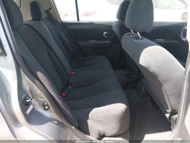 45224221 :رقم المزاد ، 3N1BC1CP3CK241811 vin ، 2012 Nissan Versa 1.8 S مزاد بيع
