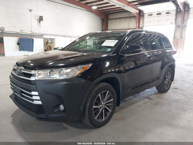 Aukcja sprzedaży 2018 Toyota Highlander Xle, vin: 5TDJZRFH4JS829048, numer aukcji: 45224260