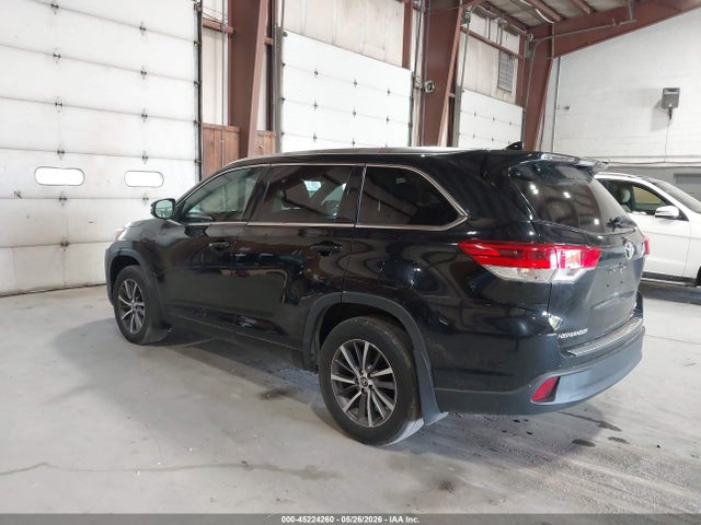 Aukcja sprzedaży 2018 Toyota Highlander Xle, vin: 5TDJZRFH4JS829048, numer aukcji: 45224260