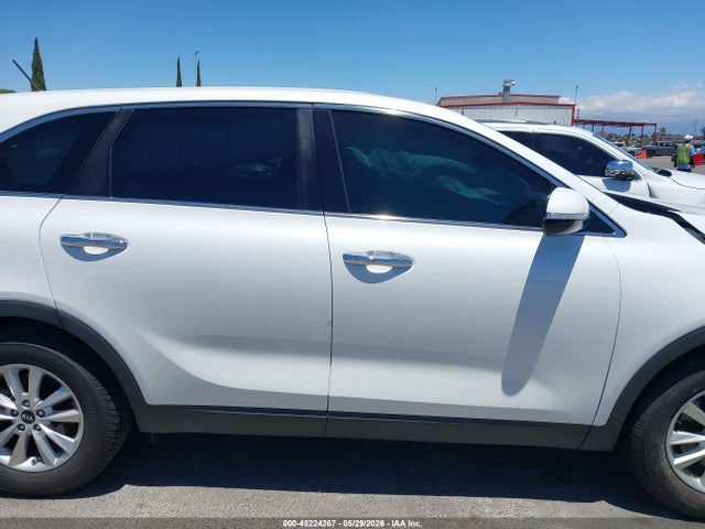 5XYPG4A36KG549984 KIA Sorento 2.4l Lx
