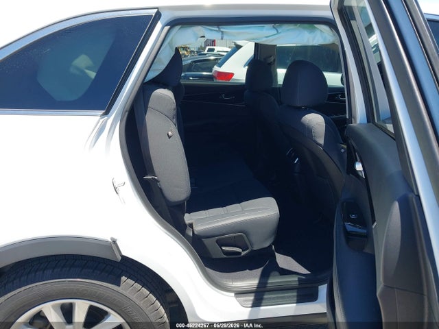 5XYPG4A36KG549984 KIA Sorento 2.4l Lx
