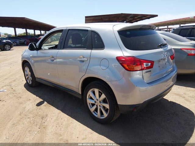4A4AP3AU1FE010186 Mitsubishi Outlander Sport Es