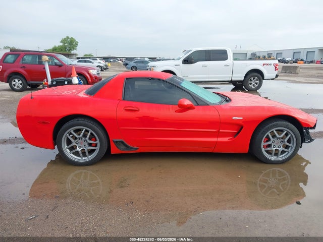 45224282 :رقم المزاد ، 1G1YY12S245111845 vin ، 2004 Chevrolet Corvette Z06 Hardtop مزاد بيع