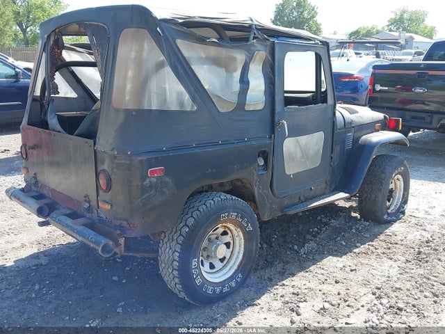 45224305 :رقم المزاد ، FJ40171348 vin ، 1974 Toyota Land Cruiser مزاد بيع