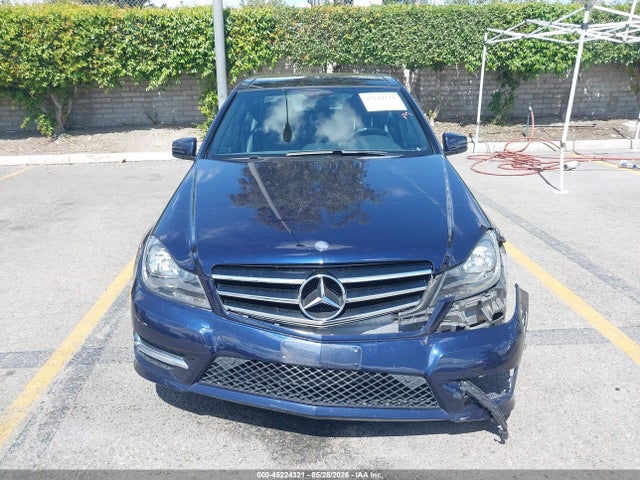 Aukcja sprzedaży 2014 Mercedes-benz C 300 Sport 4matic, vin: WDDGF8AB2EA967437, numer aukcji: 45224321