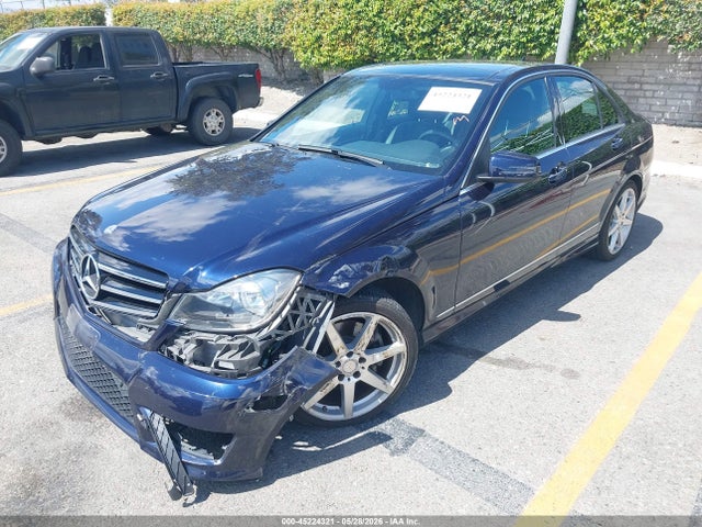 Aukcja sprzedaży 2014 Mercedes-benz C 300 Sport 4matic, vin: WDDGF8AB2EA967437, numer aukcji: 45224321