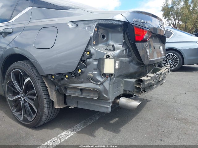 1N4BL4CV9PN381896 Nissan Altima Sr Fwd