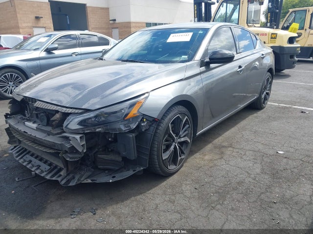 1N4BL4CV9PN381896 Nissan Altima Sr Fwd
