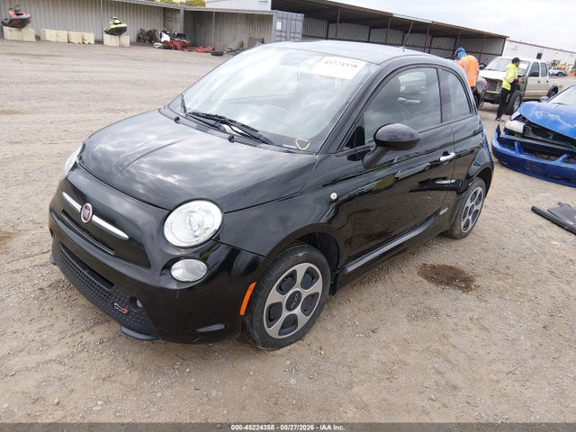 2016 Fiat 500e Battery Electric მანქანა იყიდება აუქციონზე, vin: 3C3CFFGE9GT152408, აუქციონის ნომერი: 45224358