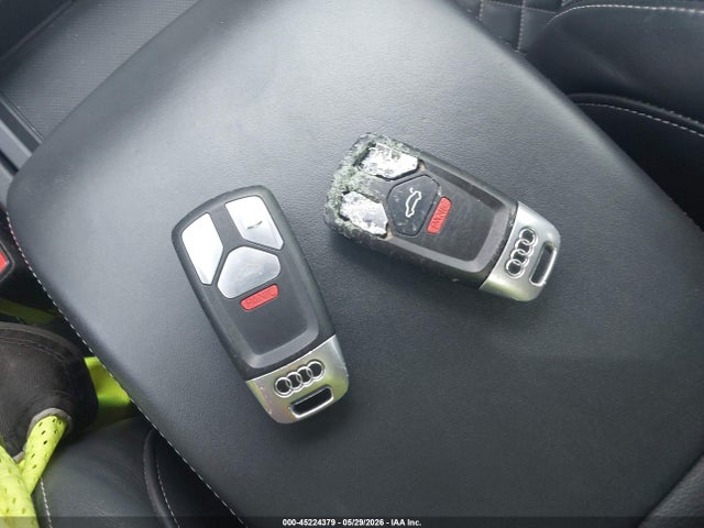 45224379 :رقم المزاد ، WA1A4AFYXJ2071802 vin ، 2018 Audi Sq5 3.0t Premium Plus مزاد بيع