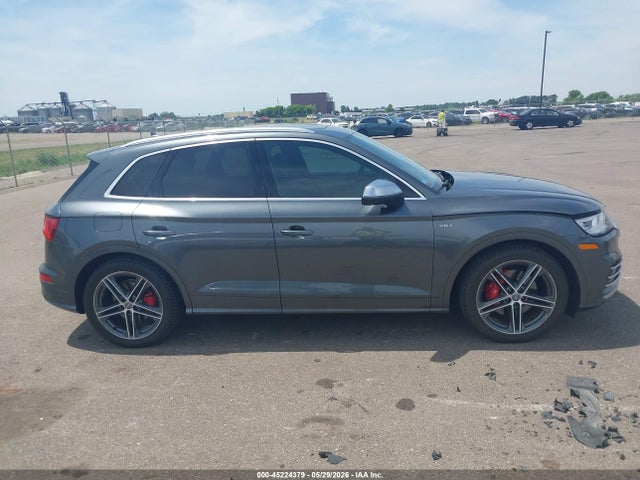 45224379 :رقم المزاد ، WA1A4AFYXJ2071802 vin ، 2018 Audi Sq5 3.0t Premium Plus مزاد بيع