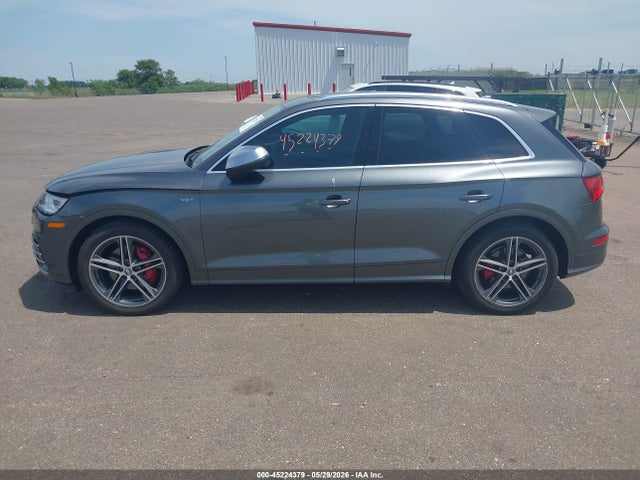 45224379 :رقم المزاد ، WA1A4AFYXJ2071802 vin ، 2018 Audi Sq5 3.0t Premium Plus مزاد بيع
