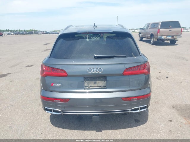 45224379 :رقم المزاد ، WA1A4AFYXJ2071802 vin ، 2018 Audi Sq5 3.0t Premium Plus مزاد بيع