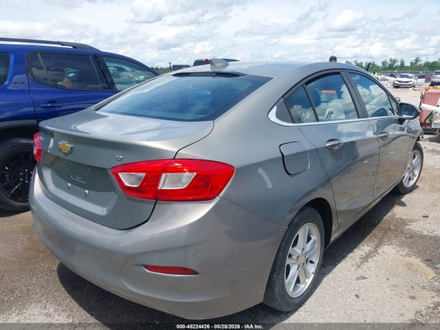 45224426 :رقم المزاد ، 1G1BE5SM8H7147170 vin ، 2017 Chevrolet Cruze Lt Auto مزاد بيع