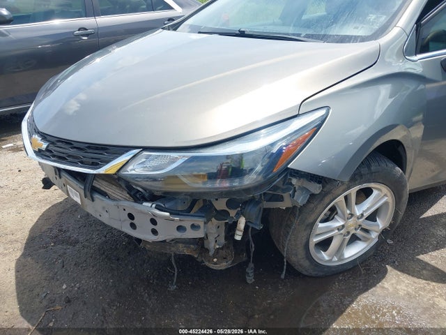 45224426 :رقم المزاد ، 1G1BE5SM8H7147170 vin ، 2017 Chevrolet Cruze Lt Auto مزاد بيع