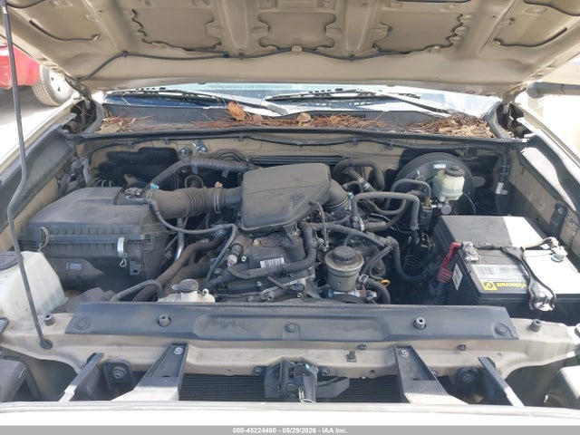 5TFRX5GNXHX084252 Toyota Tacoma Sr5