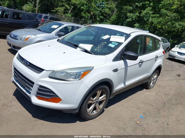 Продаж на аукціоні авто 2014 Ford Escape S, vin: 1FMCU0F76EUE45490, номер лоту: 45224462