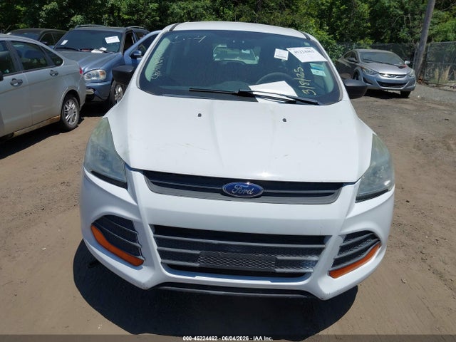 Продаж на аукціоні авто 2014 Ford Escape S, vin: 1FMCU0F76EUE45490, номер лоту: 45224462