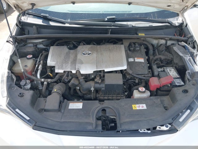 JTDKARFU0H3532444 Toyota Prius Two Eco