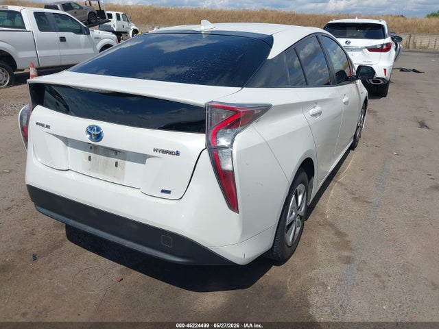 JTDKARFU0H3532444 Toyota Prius Two Eco