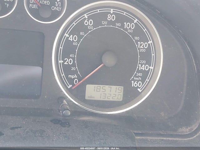 45224557 :رقم المزاد ، WVWXH63BX2E104993 vin ، 2002 Volkswagen Passat Gls V6 مزاد بيع
