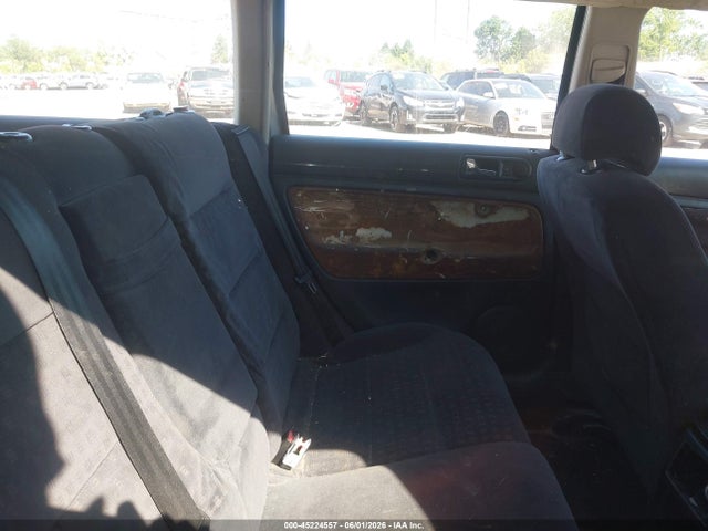 45224557 :رقم المزاد ، WVWXH63BX2E104993 vin ، 2002 Volkswagen Passat Gls V6 مزاد بيع