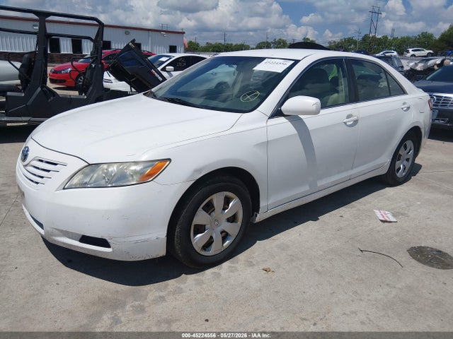 45224556 :رقم المزاد ، 4T1BE46K98U733819 vin ، 2008 Toyota Camry مزاد بيع