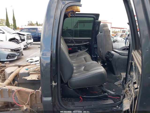 Продаж на аукціоні авто 2005 Chevrolet Silverado 2500hd Lt, vin: 1GCHK23275F900338, номер лоту: 45224608