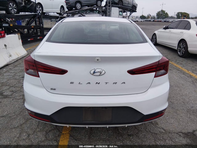 Hyundai ELANTRA SE 2020 5NPD74LF1LH600585 Image 17
