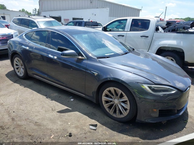 Продажа на аукционе авто 2017 Tesla Model S, vin: 5YJSA1E29HF204606, номер лота: 45224636